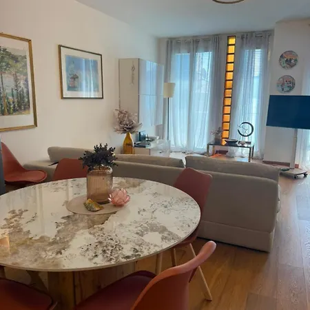 Elizaveta Apartment